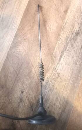 Unicel 545325719454 Auto Radio Antenna With Cable 12inch Used - Base